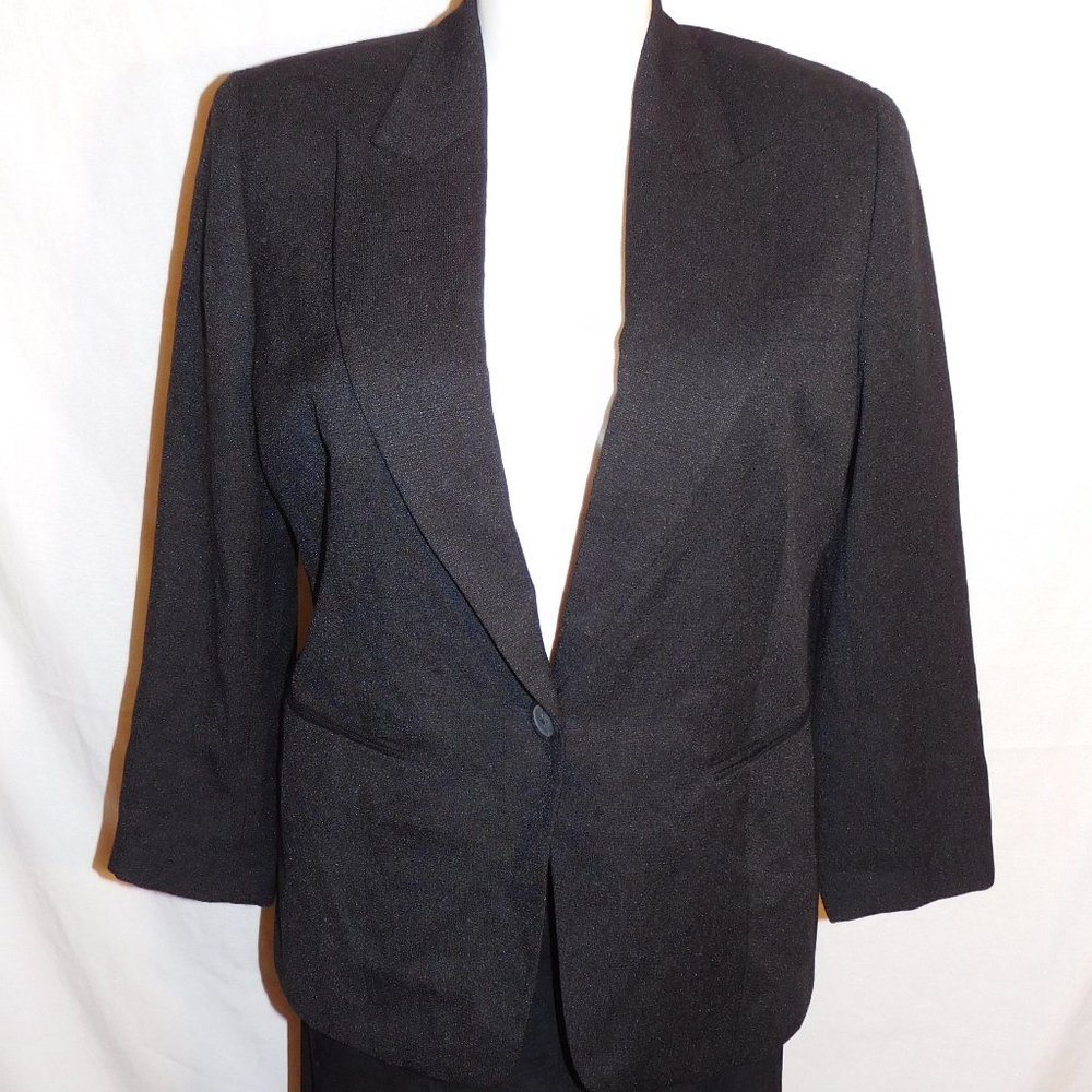 Size 2 (Large) Chicos Black Long Slv Jacket NWOT
